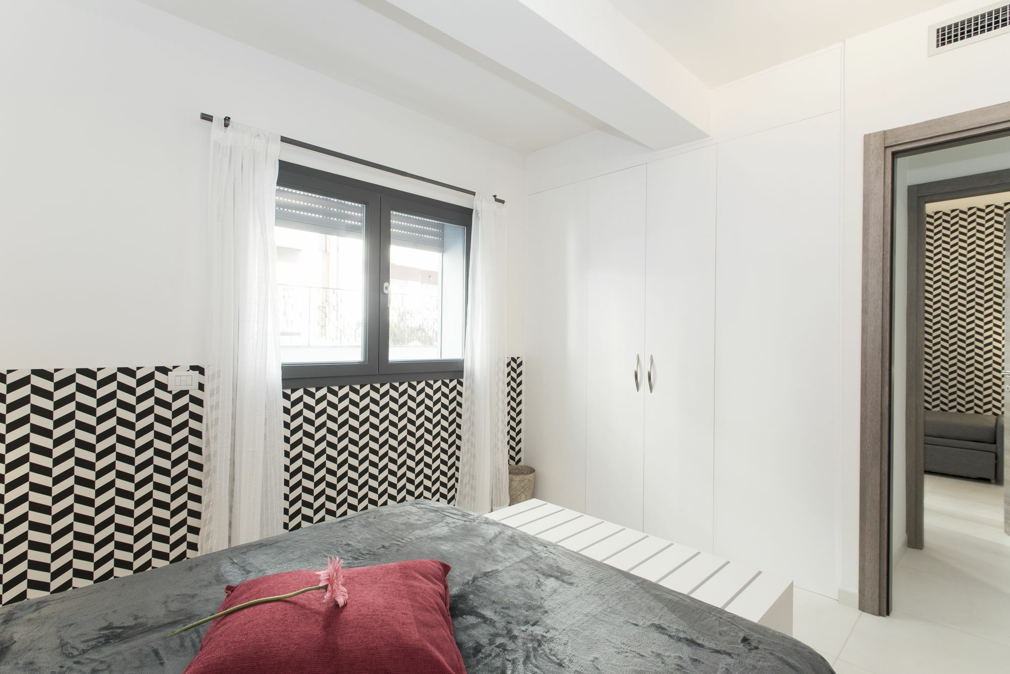 Skytower - The Right Space Apartment Rome